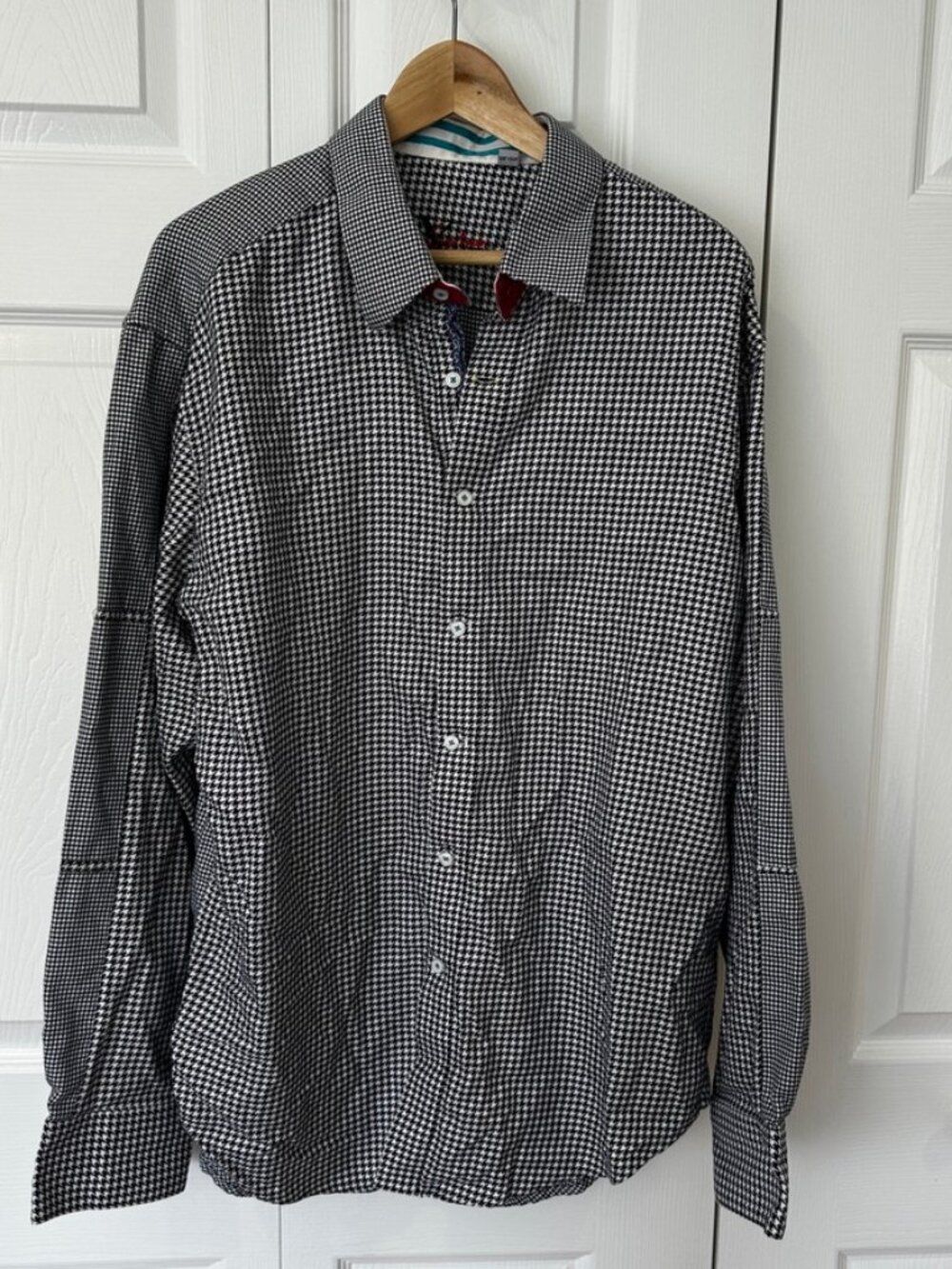 Men's Robert Graham shirt, size 2XL